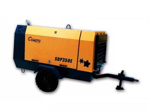 双螺杆柴油移动式空压机SDP350E.jpg 双螺杆柴油移动式空压机SDP350E.jpg